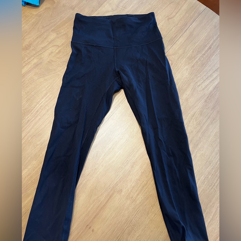 Lululemon Wunder Train Ribbed